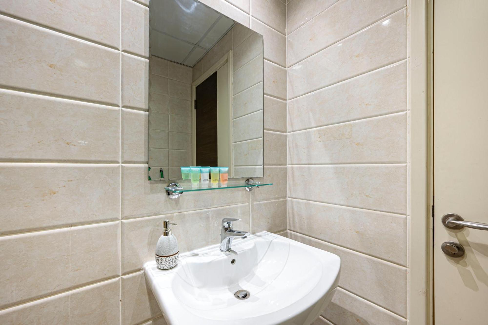 Apartment Bright In Silicon Oasis Dubai